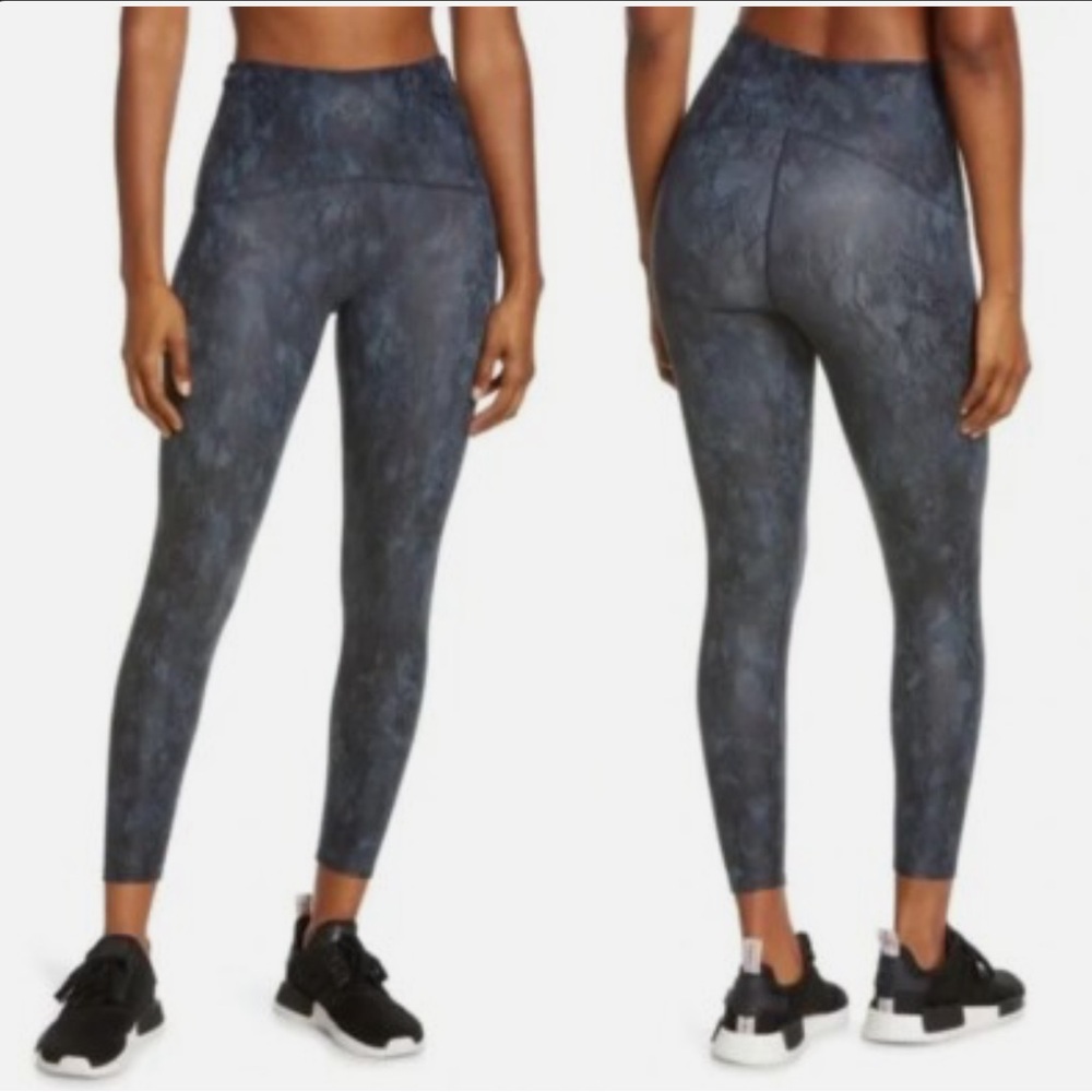 Spanx Navy Reptile 7/8 High Waist Leggings 50248R Sz L